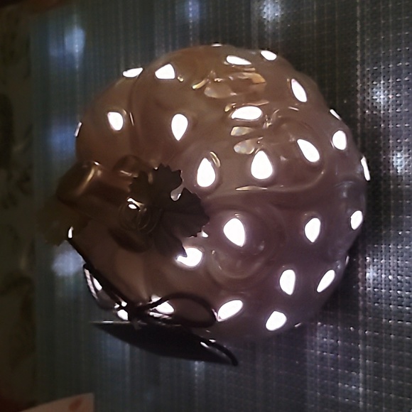 Artisan Pumpkin, Pink Iridescent light up, NWT - Picture 4 of 6